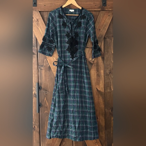 Roller Rabbit Dark Green Inverness Plaid Tassel Punta Embroidered Long Kurta - Picture 1 of 9